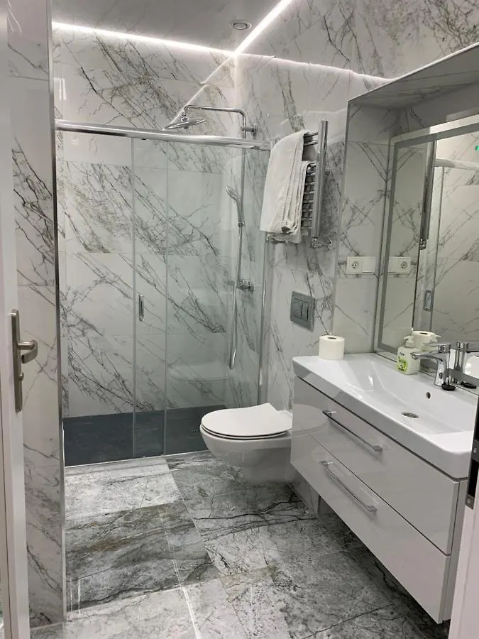 Nowoczesny Apartament: Targi Mtp I Pkp Poznaň 0*,